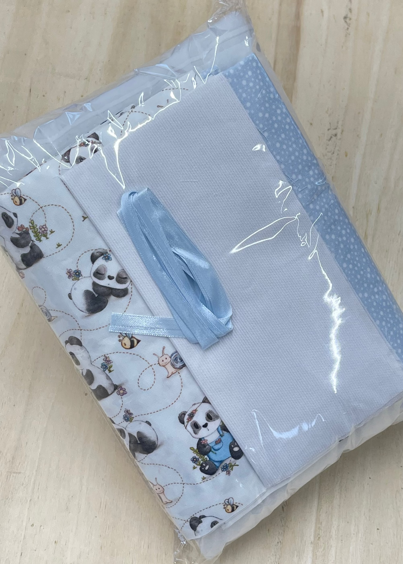 Kit Fiocco Nascita<br>Panda Boy e Pois Azzurri