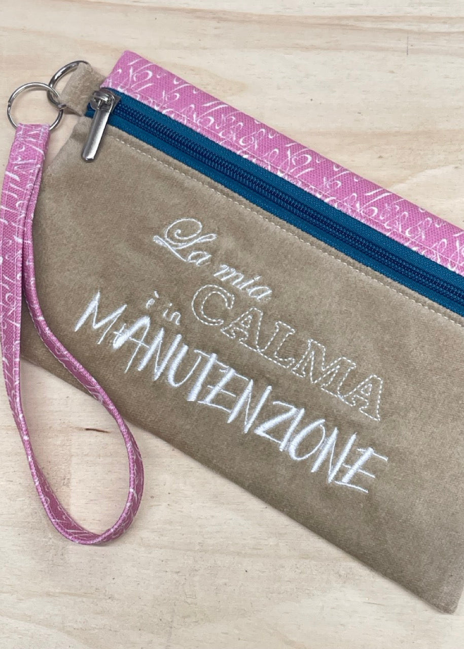 Pochette<br>La mia CALMA è in MANUTENZIONE